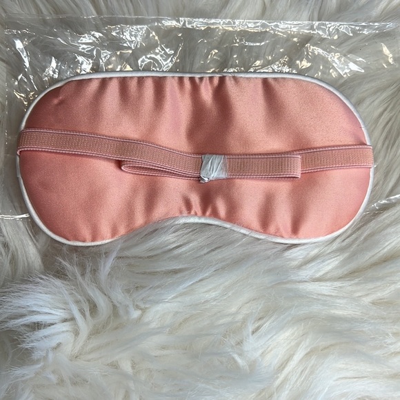 NWT Clinique headband and eye mask set - Picture 7 of 8
